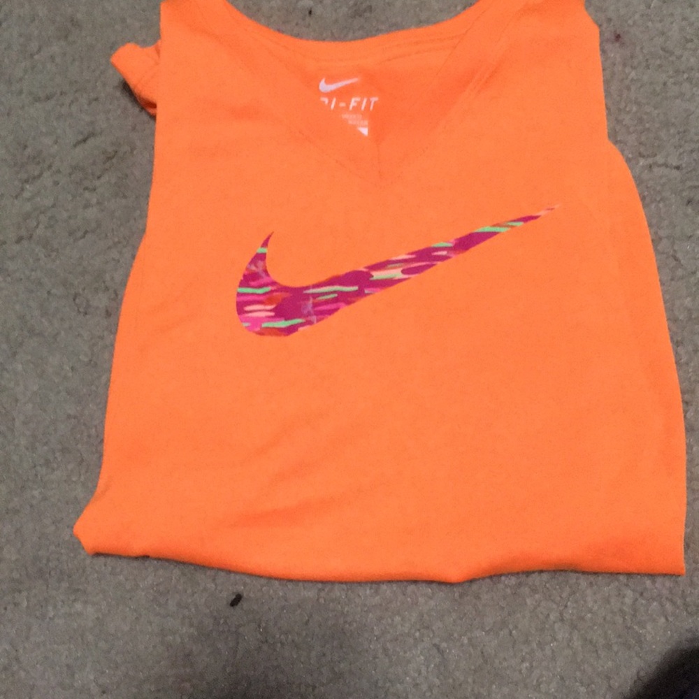 Kids Nike dri-fit shirt